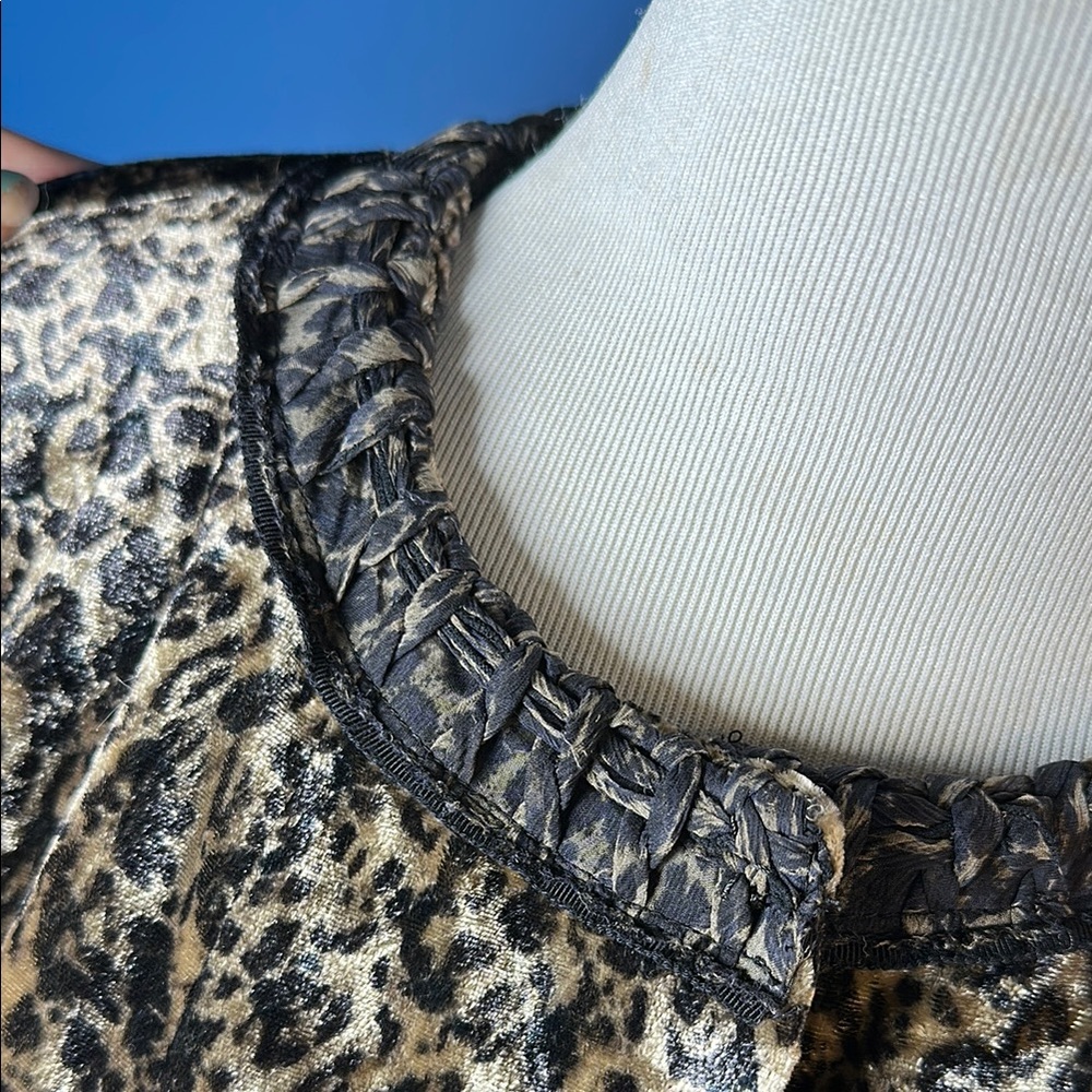 Leopard Print Jacket - Picture 9 of 12